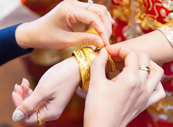 民典法知识普及：嫁妆和彩礼属于女方婚前财产吗